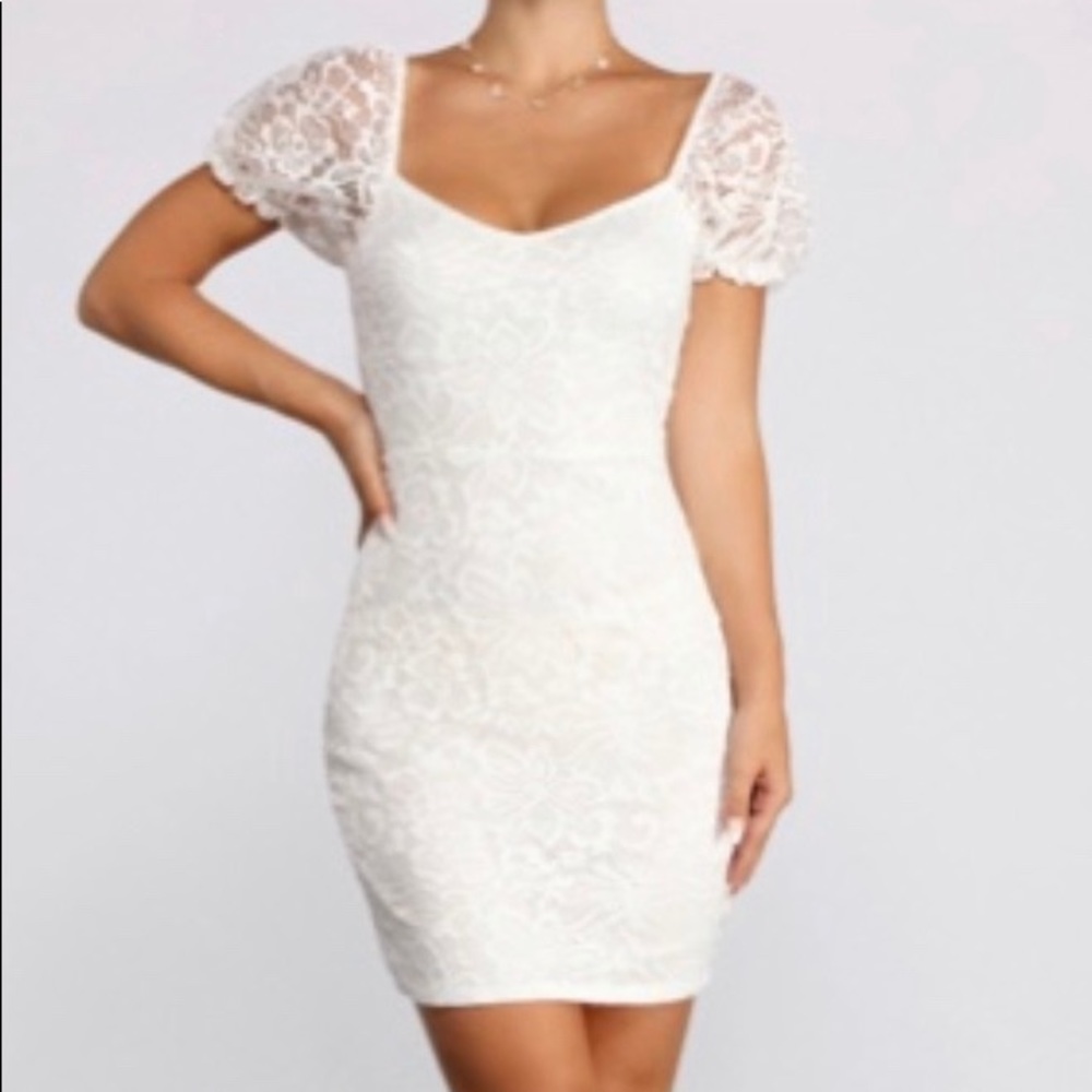 NWT Windsor White Lace Bodycon Mini Dress